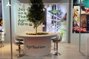 ۱۸. استفاده از گیاهان طبیعی و فضای سبز داخل غرفه